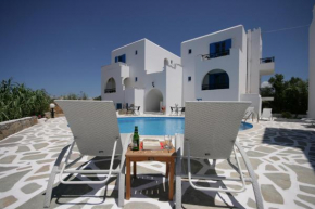  Sunny Beach Studios  Наксос